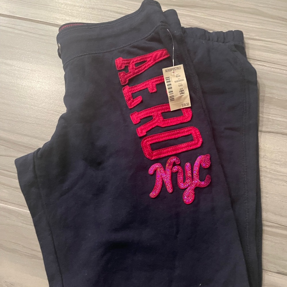 Navy blue brand new w/tag jogging pants
